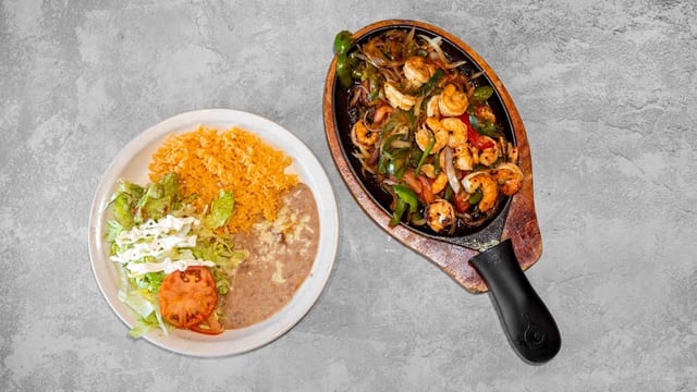 Fajitas Vallarta.